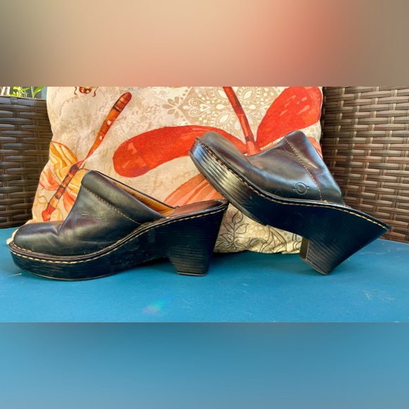 Born Loggia Black Women's Mule Clogs size 7/38 - Picture 13 of 16